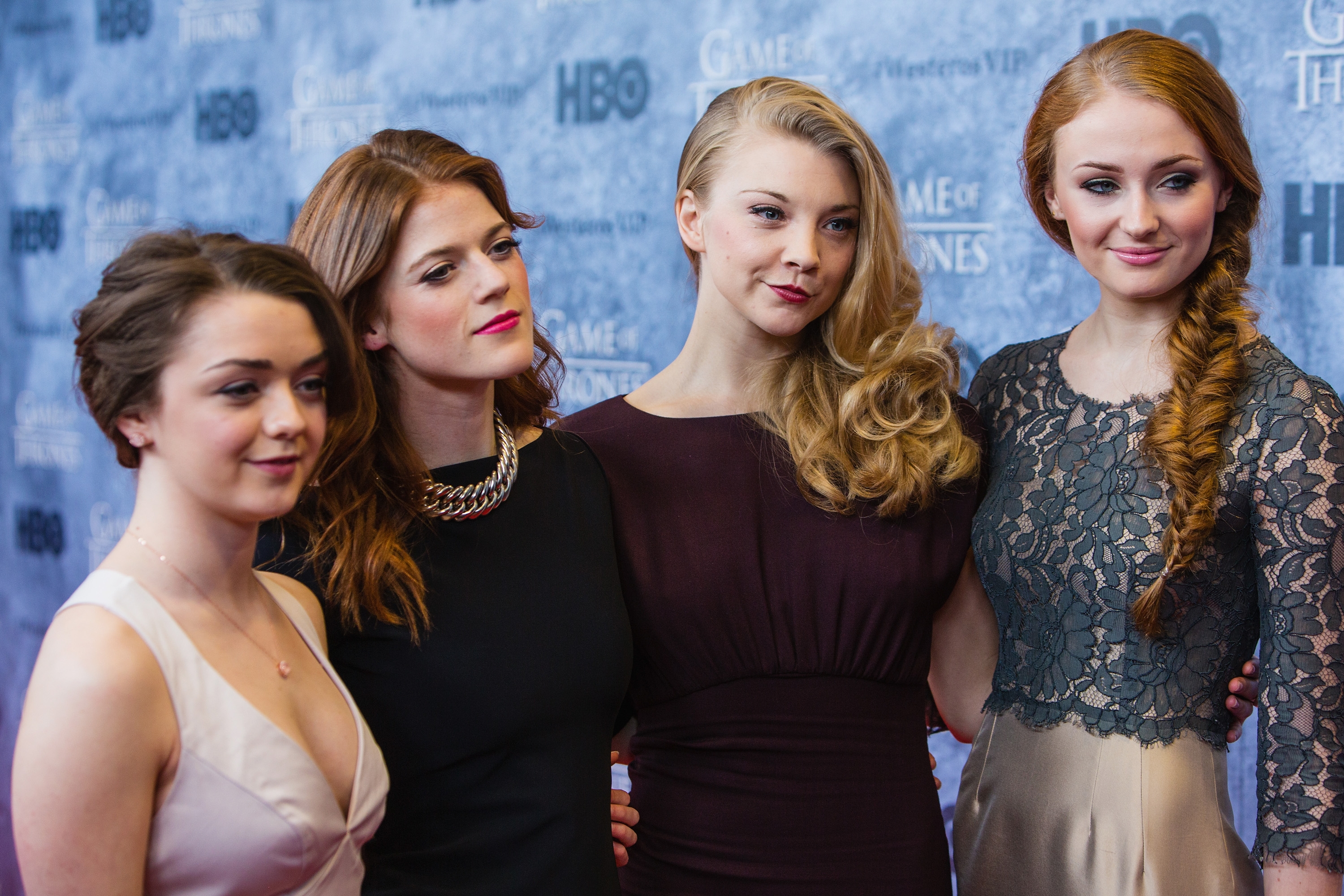 https://maisiewilliams.org/gallery/albums/Public Apperances/2013/March 21st-Game of Thrones Season 3 Seattle Premiere/0013.jpg